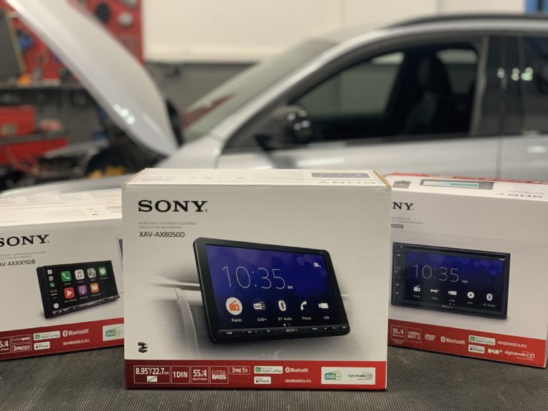 Das neue XAV-AX8050D von Sony